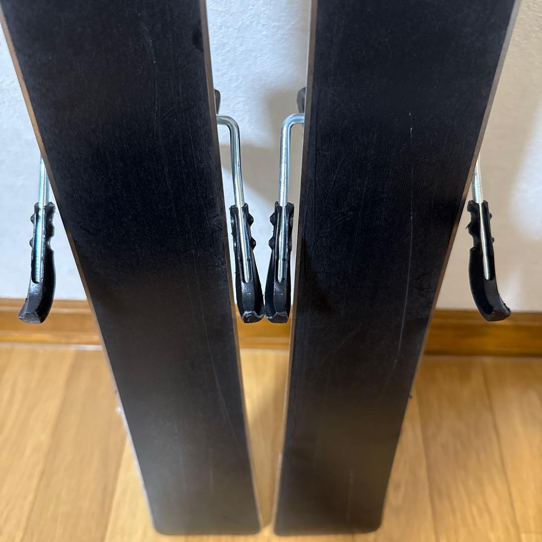 ノルディカ 120 スキー板とポールのセット