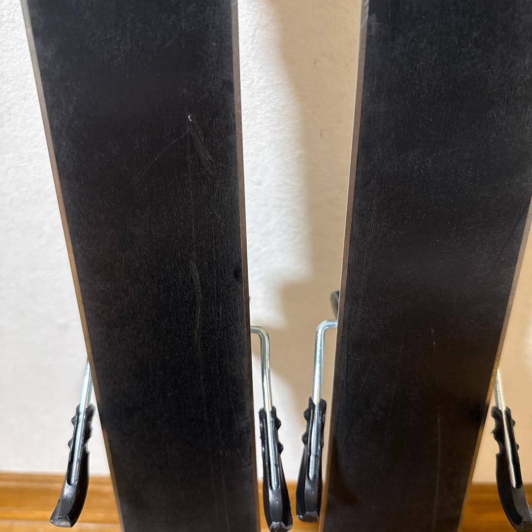 ノルディカ 120 スキー板とポールのセット