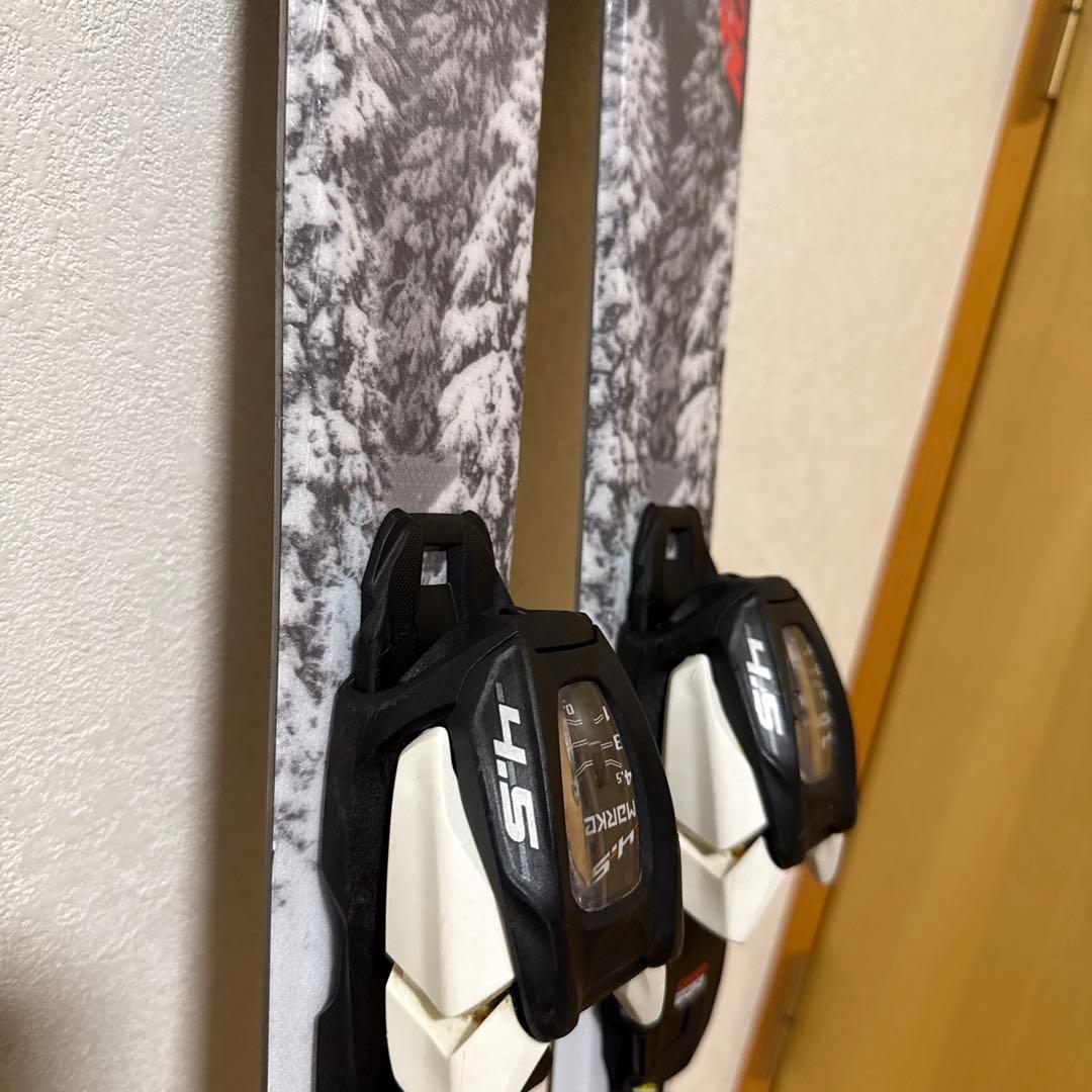 ノルディカ 120 スキー板とポールのセット