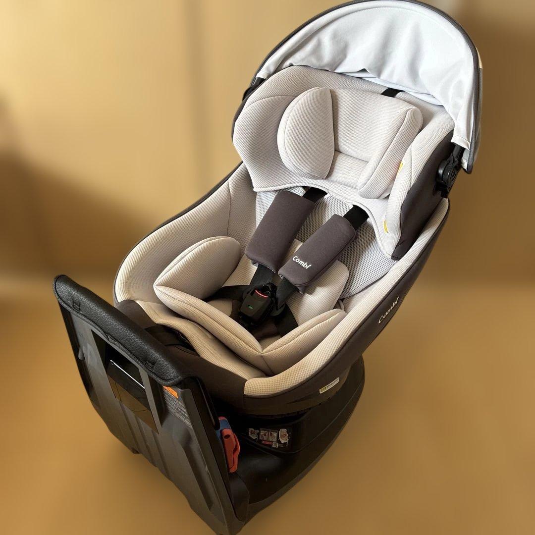 コンビ チャイルドシート クルムーブスマート エッグショック simplight