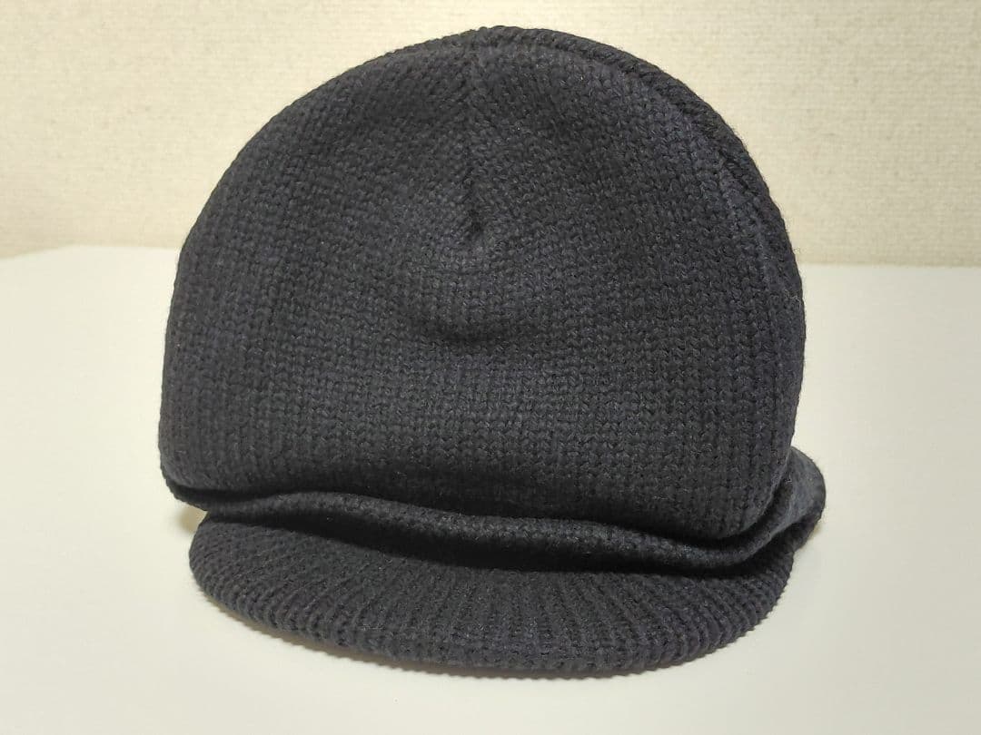 【新品・未着用・つば付き】　Supreme　Radar　Beanie　Black