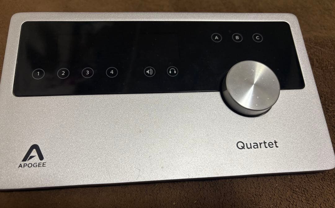 【Taka ジャンク品・動作確認済み】Apogee Quartet