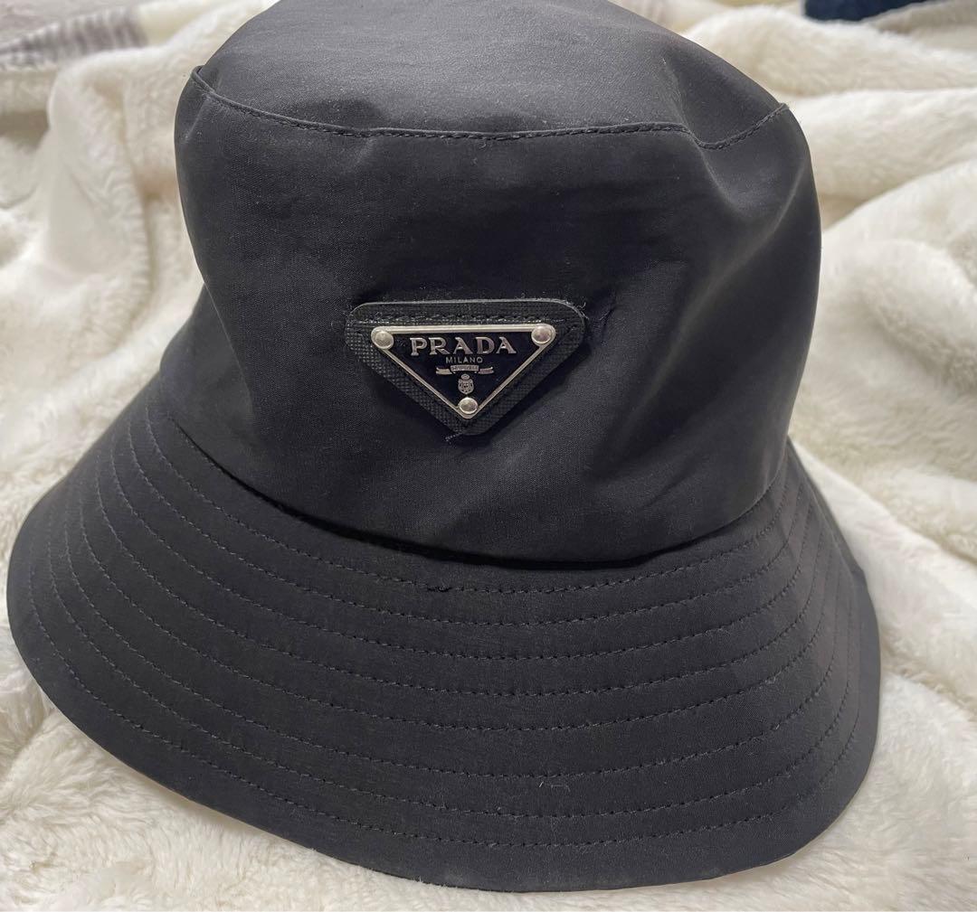 PRADA バケットハット ブラック　ノベルティー