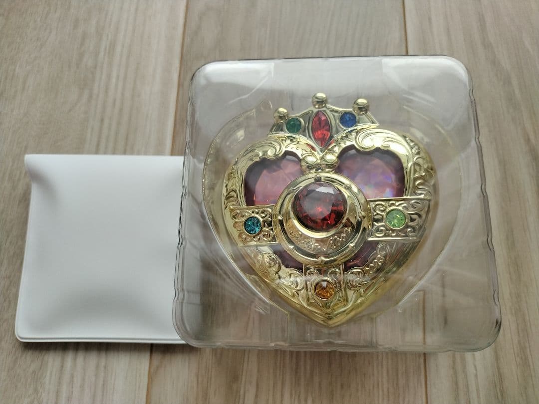 ミラクルロマンス シャイニングムーンパウダー 2023 美少女戦士セーラームーン