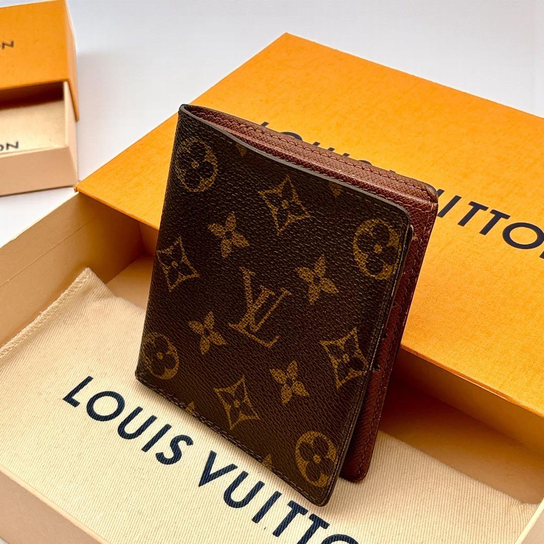 ルイヴィトン モノグラム ポルト ビエ 10カルト クレディ 二つ折り財布 廃盤