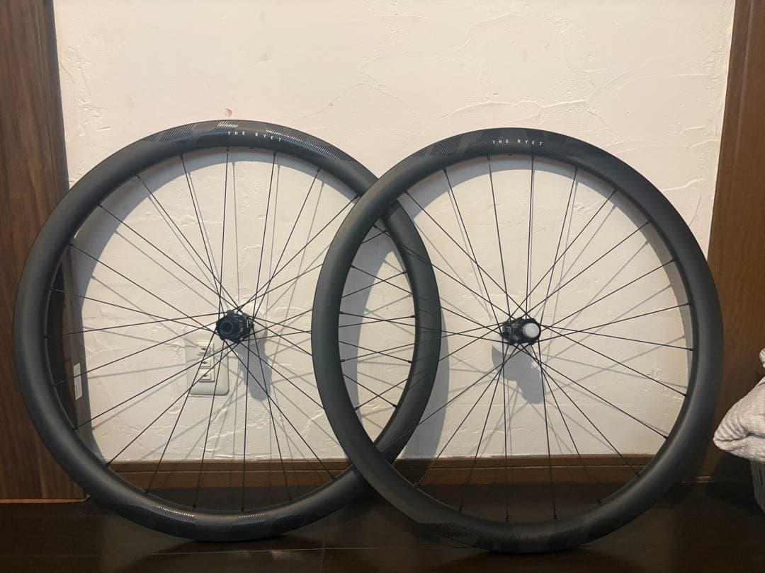 RYET ディスクブレーキ用 700C カーボンホイール　40mmハイト