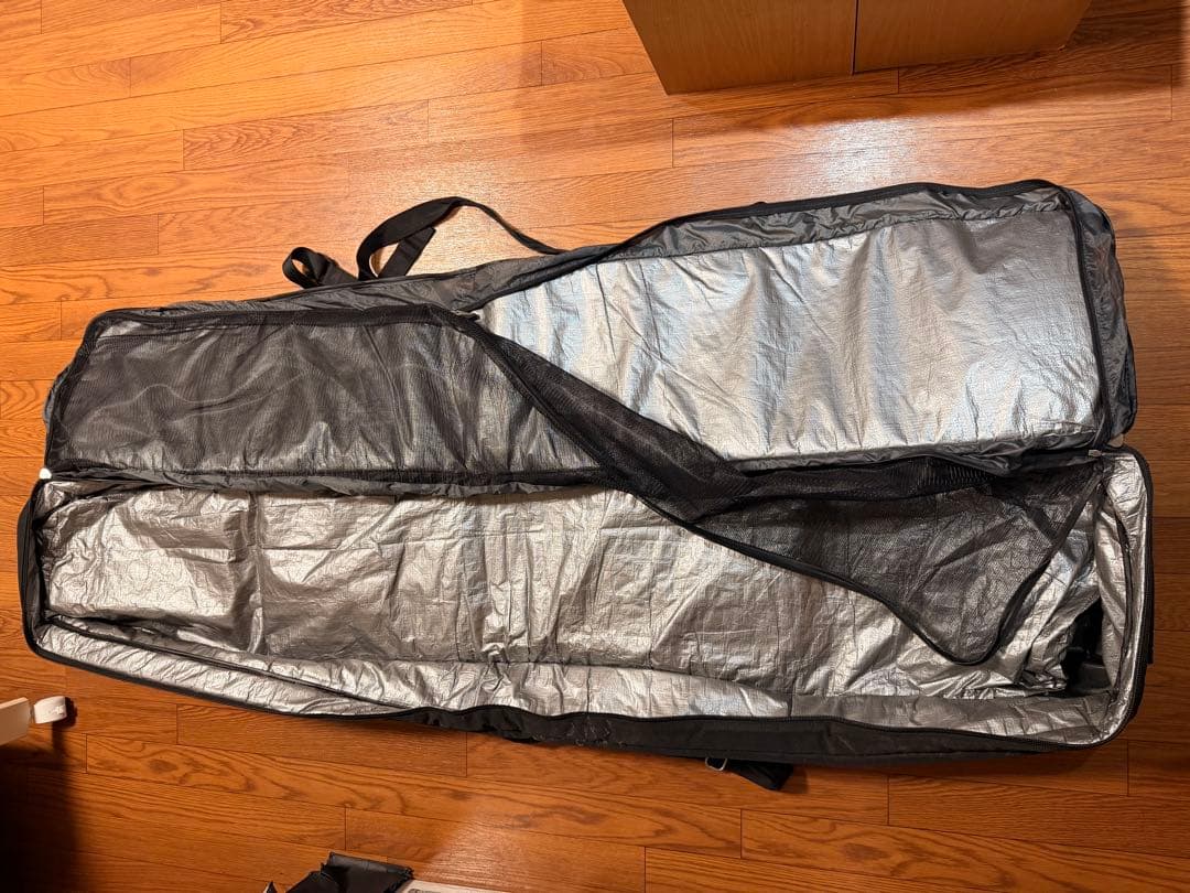 BURTON スノーボードバッグ キャスター付166cm