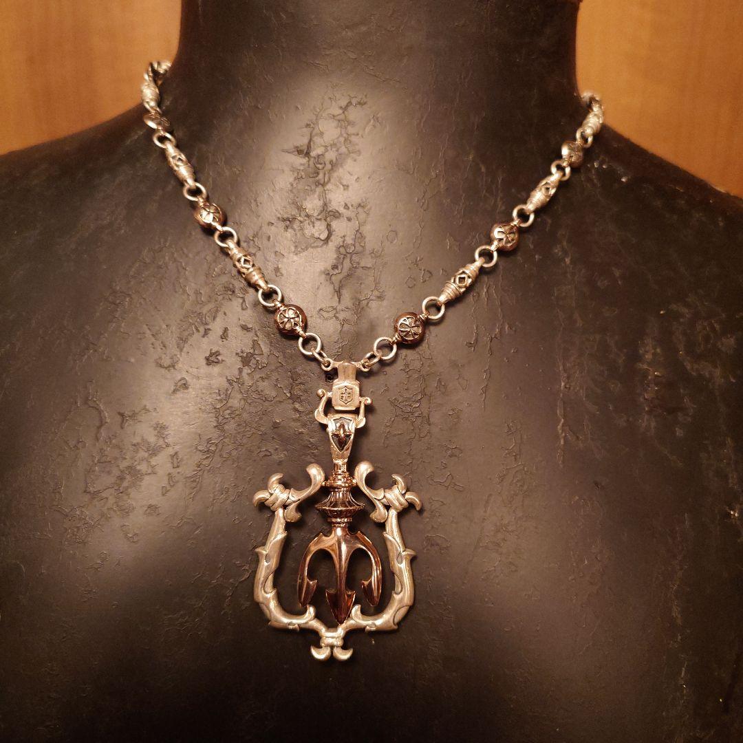 ロードキャメロット.シルバー トライデント型ペンダントネックレス