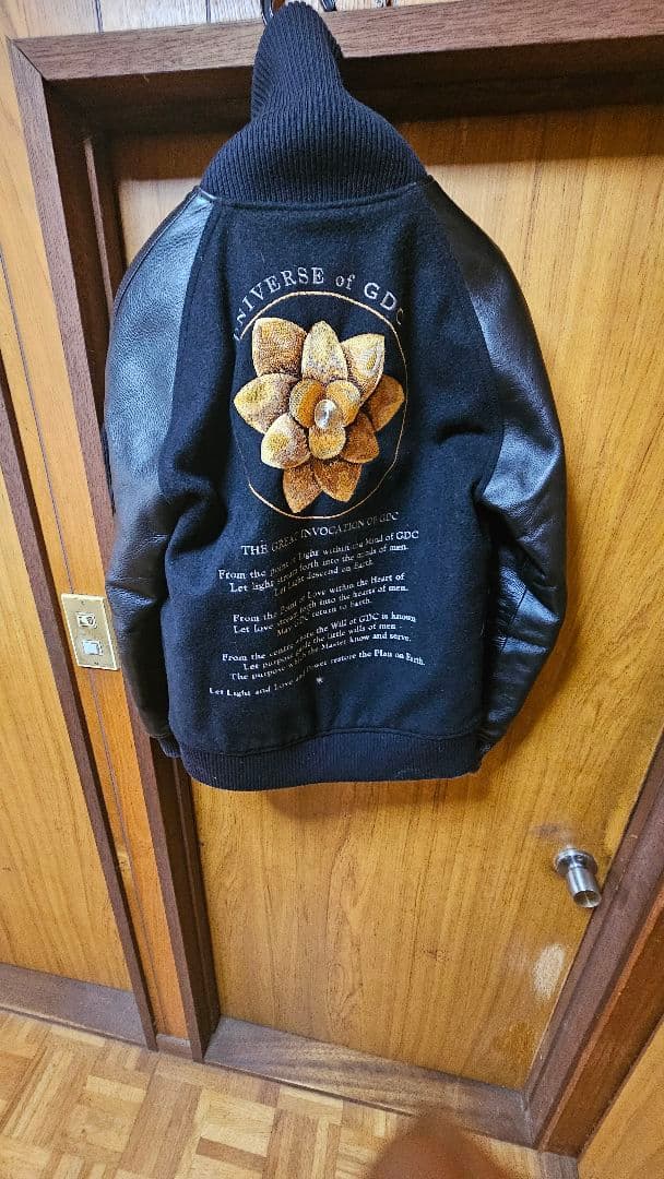 GDC 花刺繍 スタジャン キムタク他芸能人着用