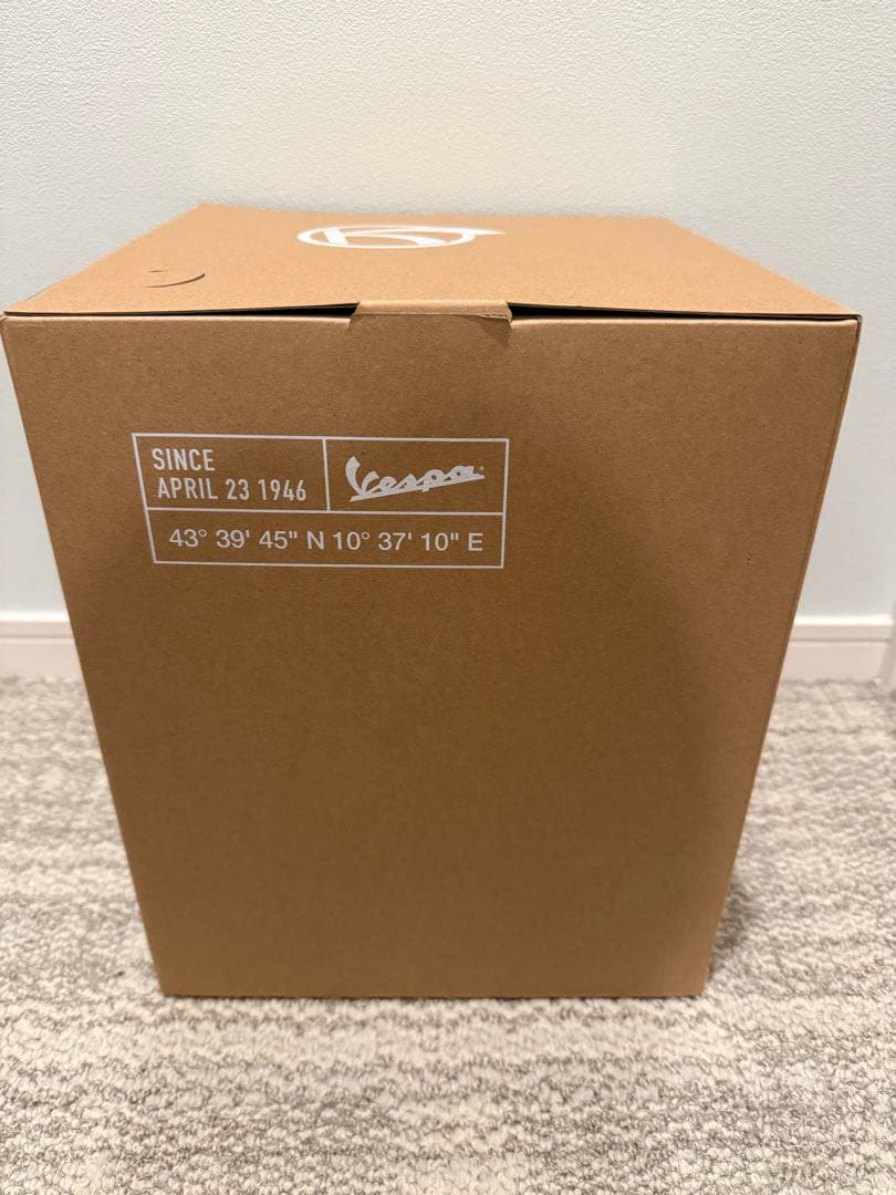 ベスパの純正ジェットヘルメット モデル　(VERSILIA) sizeＬ