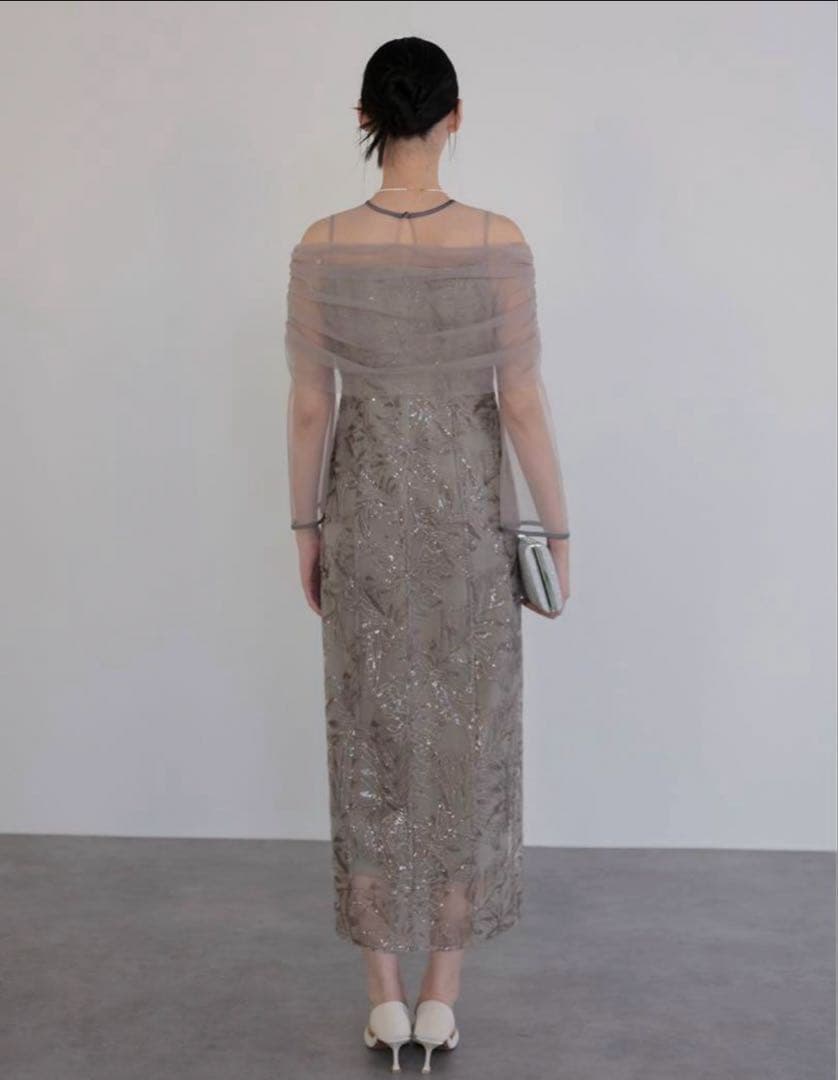 チュールオフショルダー花柄Iラインドレス結婚式パーティー二次会成人式デート