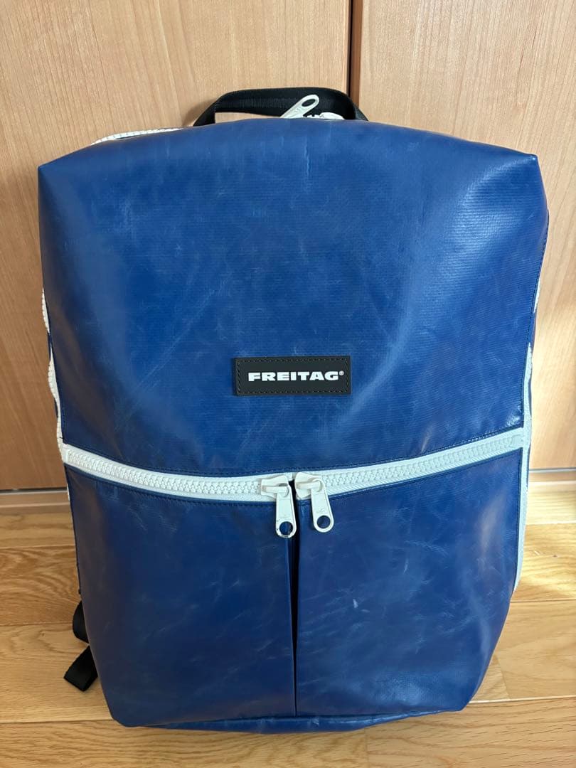 FREITAG ネイビーブルー リュック