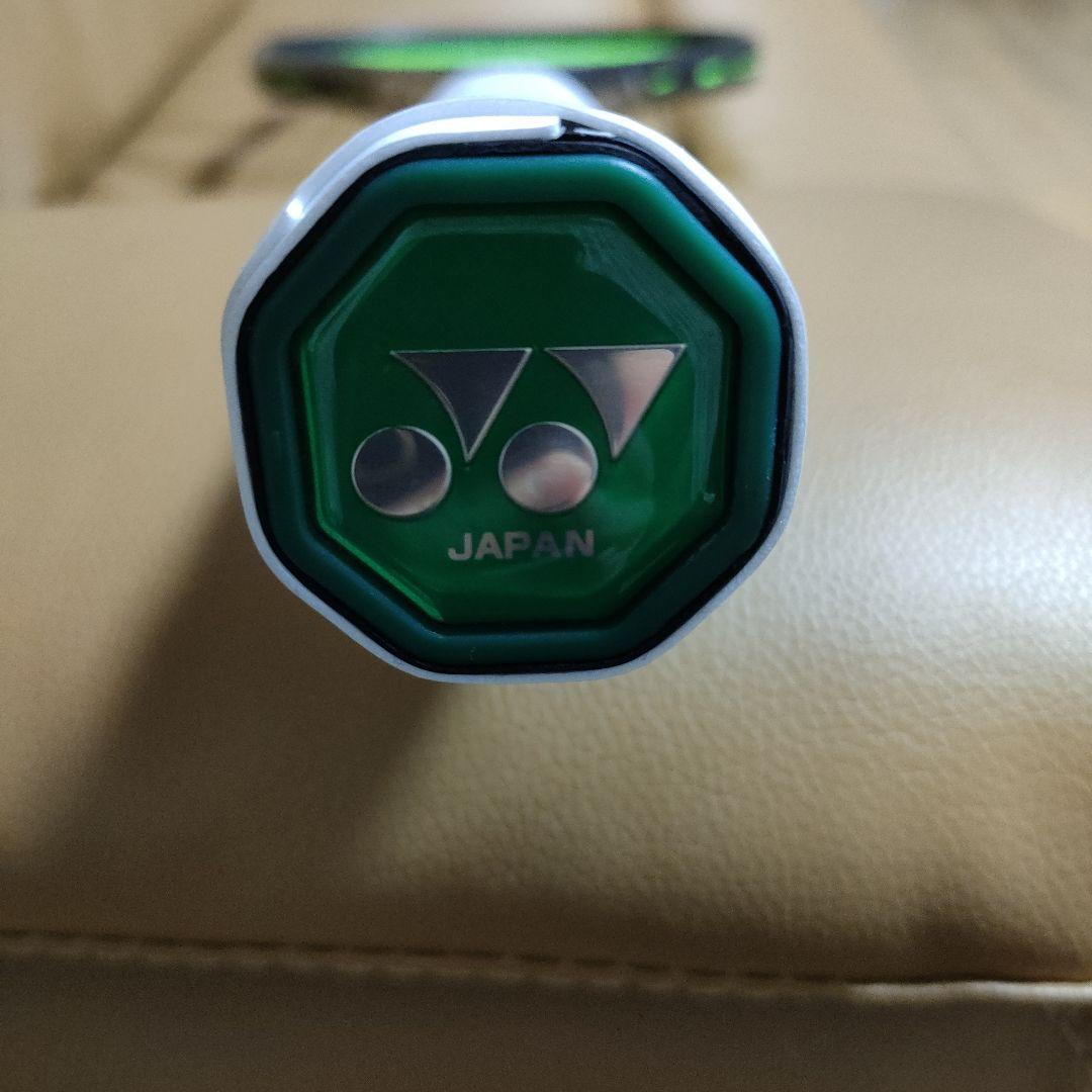 YONEX　ボルトレイジ8v