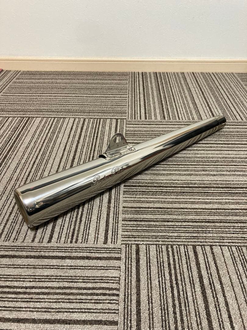 【極美品】SR400 ペイトンプレイス製コンチマフラー(SP-053)土日限定