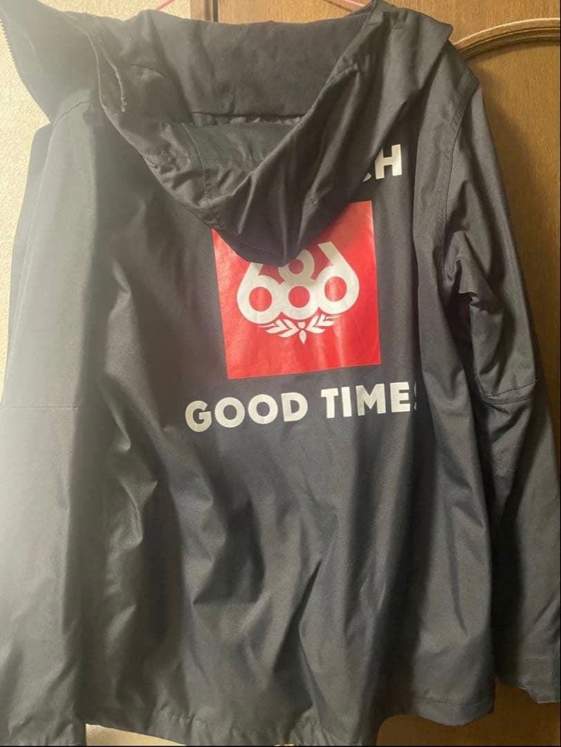 スノーボードウェア　686