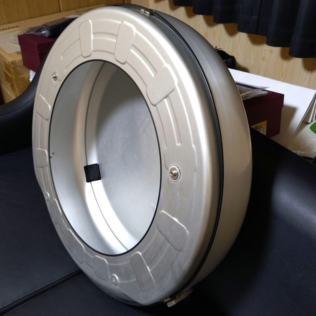 スズキ 純正 ジムニー ランドベンチャー 10型 タイヤカバー 黒 ヘコみ あり