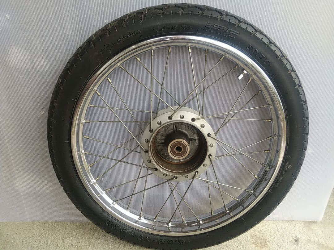 スーパーカブ90リアホイール