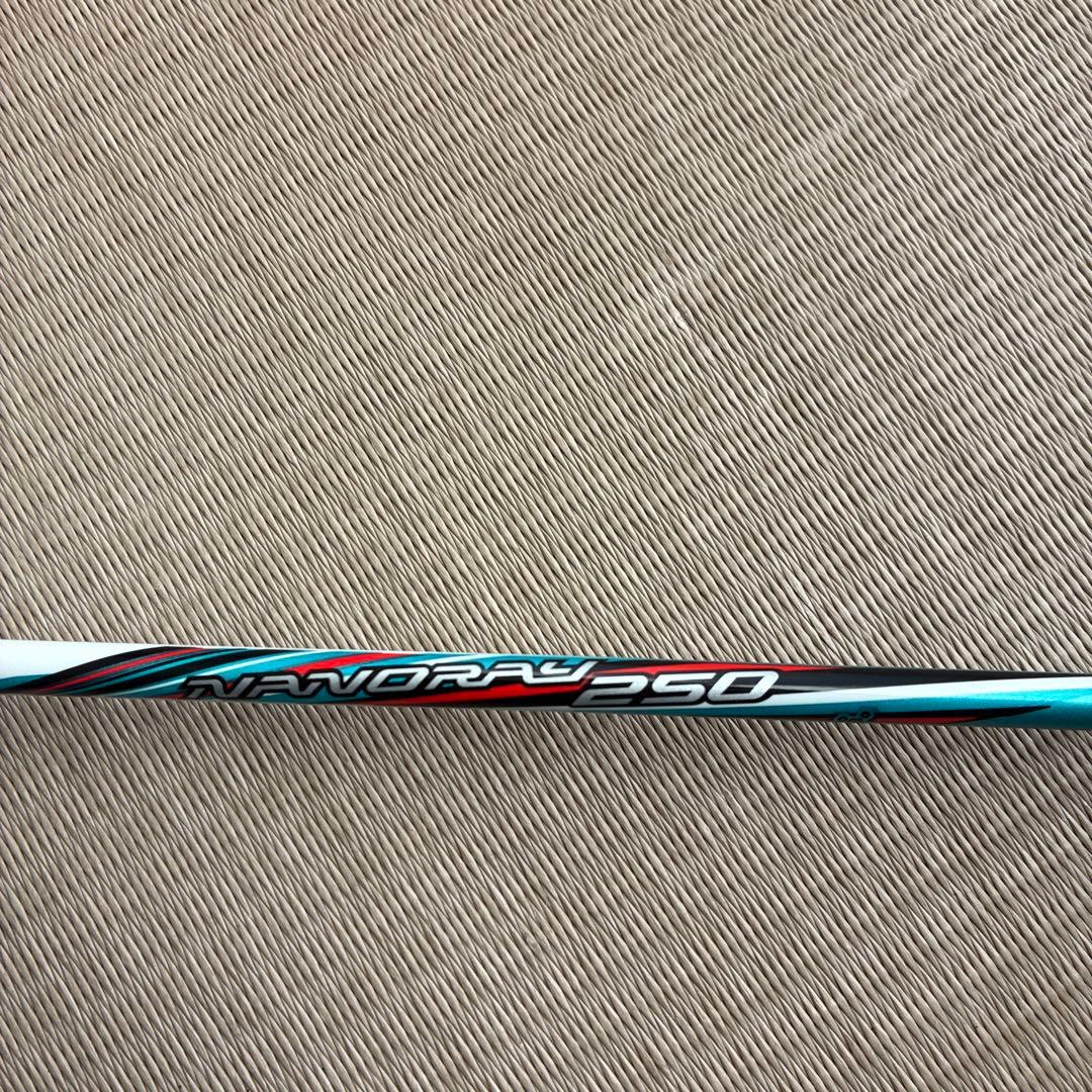 日*4様 ヨネックス　ナノレイ、VOLTRIC２本セット