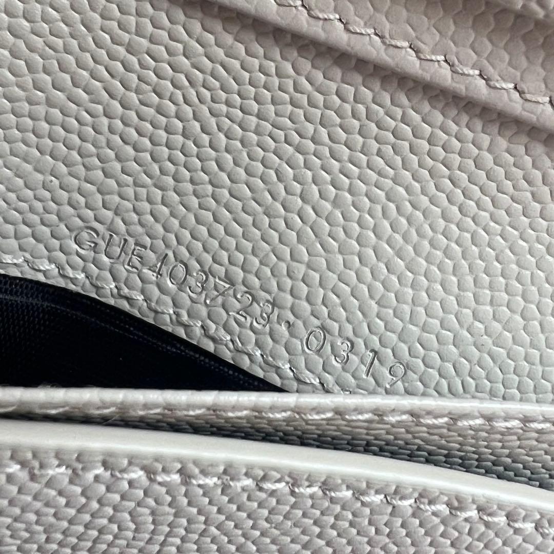 88 極上美品 SAINTLAURENT イヴサンローラン 2つ折り財布