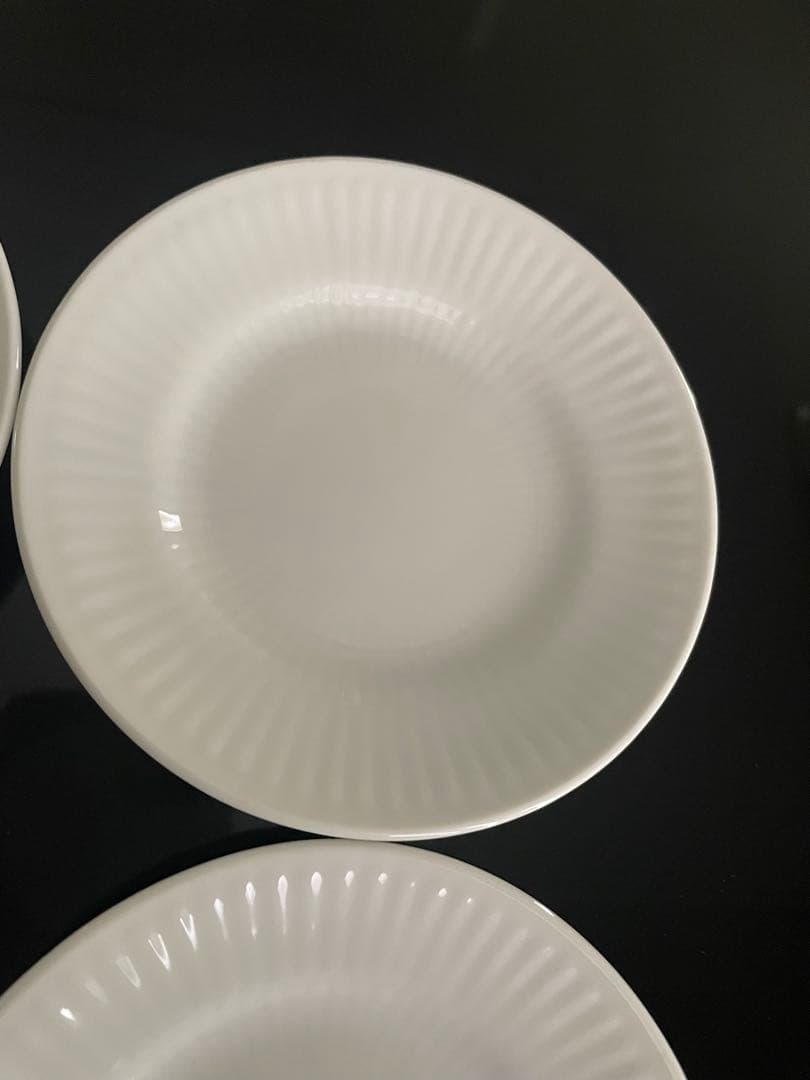 【新品】ロイヤルコペンハーゲン ホワイトフルーテッド プレート 11cm 4枚