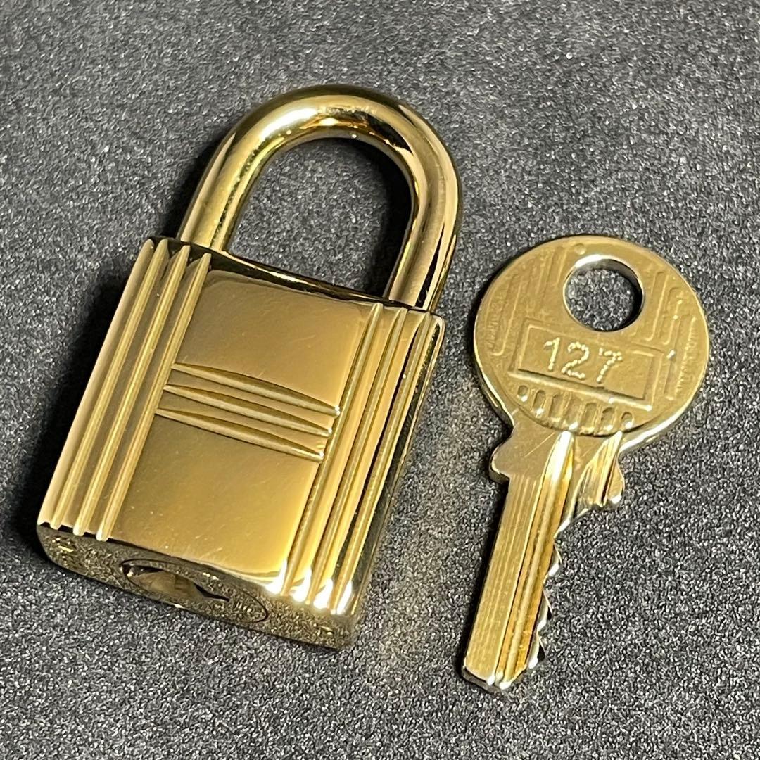 【美品】エルメス K24ゴールドメッキ パドロック カデナ リペア品 127番