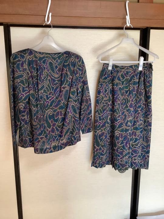 イヴサンローラン　スカートスーツ上下セットアップ