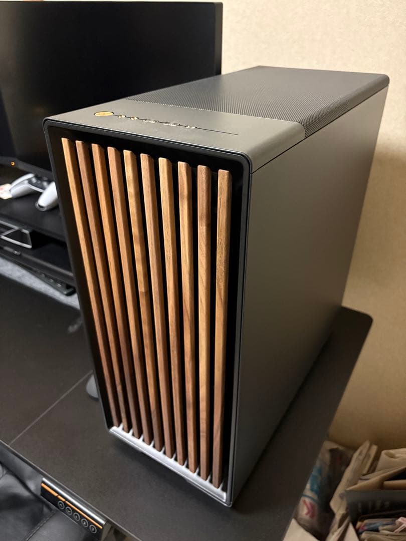 ゲーミングPC/ryzen 7 5700x/メモリ32GB/SSD1TB