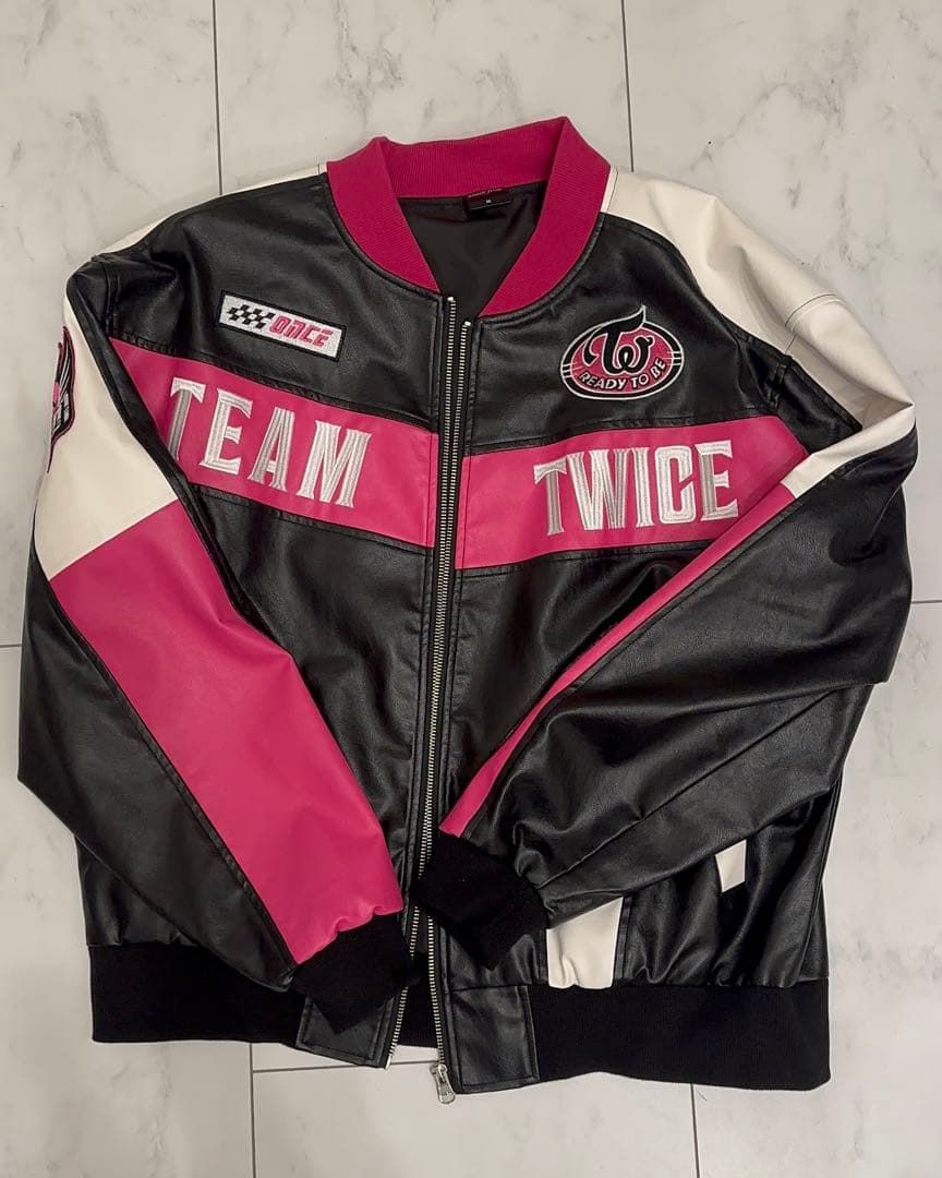 twice スタジャン　Mサイズ　READY TO BE