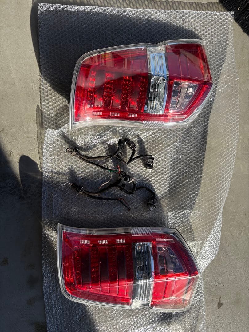 RK1 ステップワゴン 後期　テールランプ