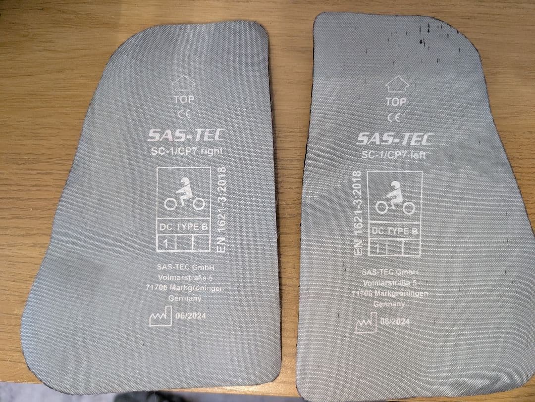 fuel motorcyclesSchottvansonトライアンフベルスタッフ