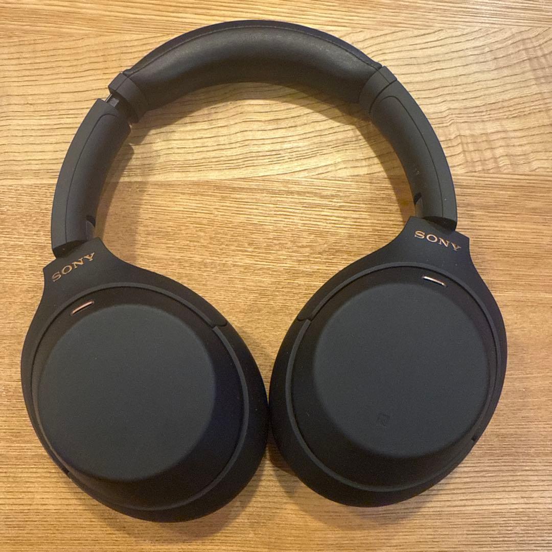 SONY ワイヤレスヘッドホン ブラック　WH-1000XM4