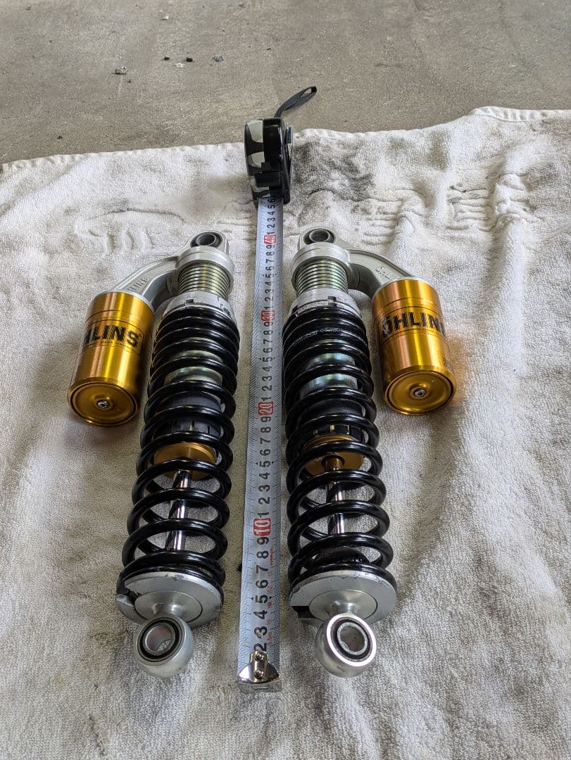 オーリンズサスペンション 2本セット　　　　ネーム