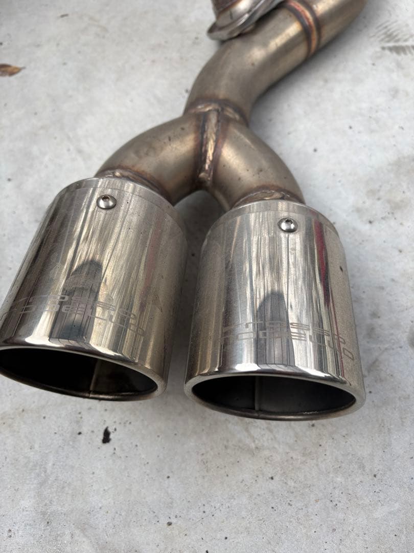 ステップワゴンrp5 マフラー　ロッソモデル