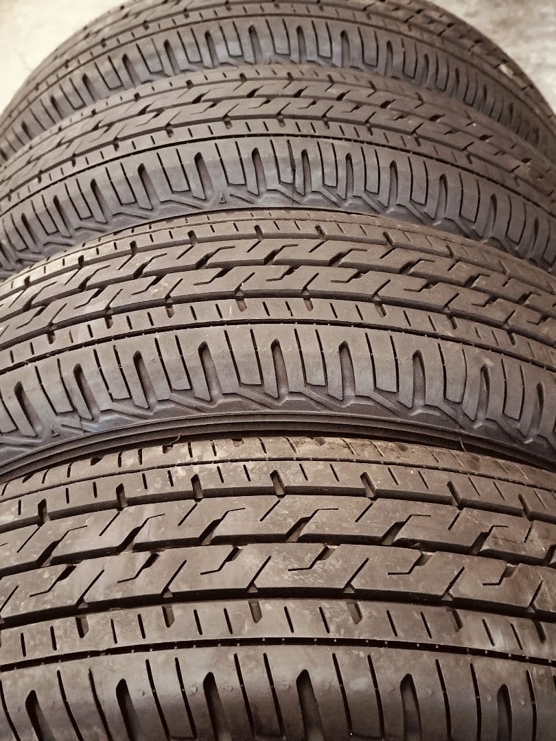 145/80r12 ブリヂストン エコピア バリ溝 ホイール付①(4本中2本)