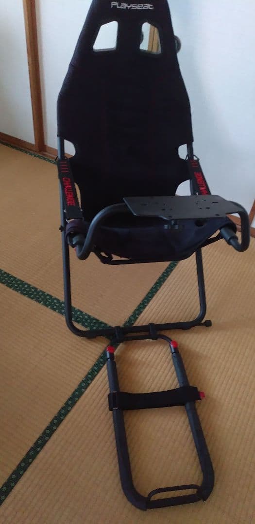 Playseat Challenge レーシングシート