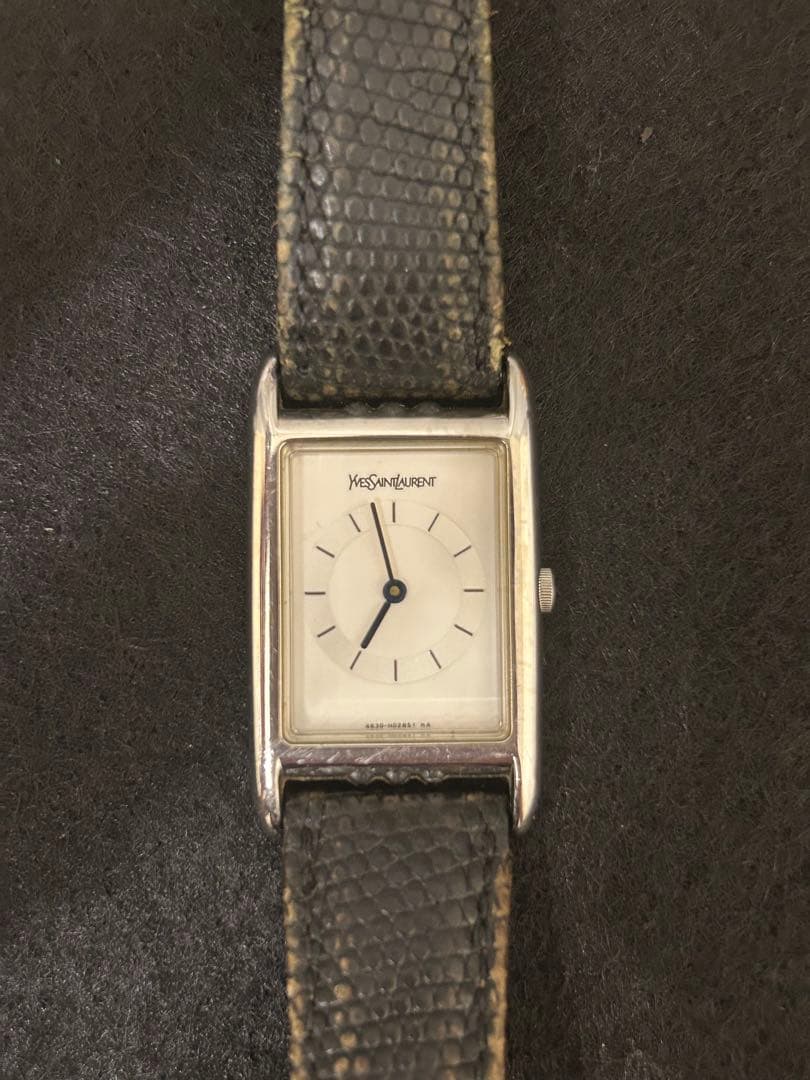 希少❗️Yves Saint Laurent クラシック レクタンギュラーウォッチ