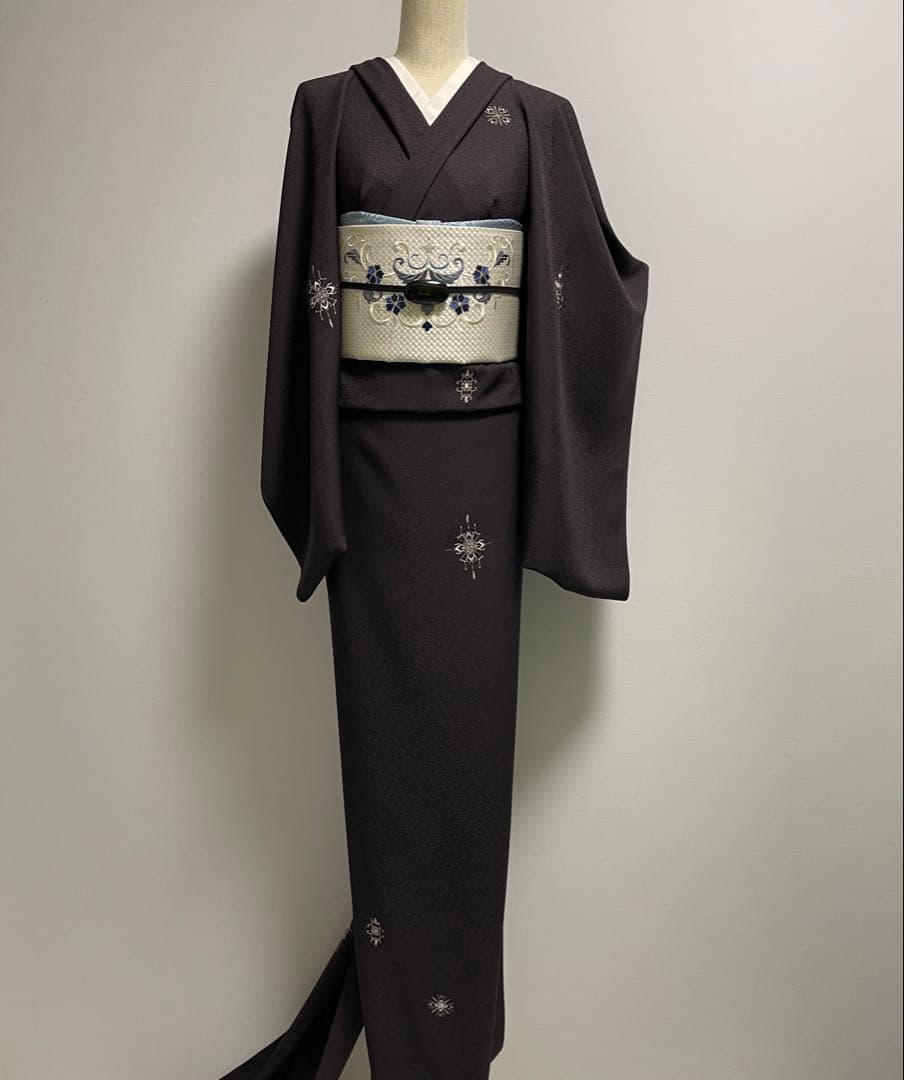 特選総刺繍飛び柄小紋着尺【総刺繍◆更紗紋意匠地】黒 ブラック