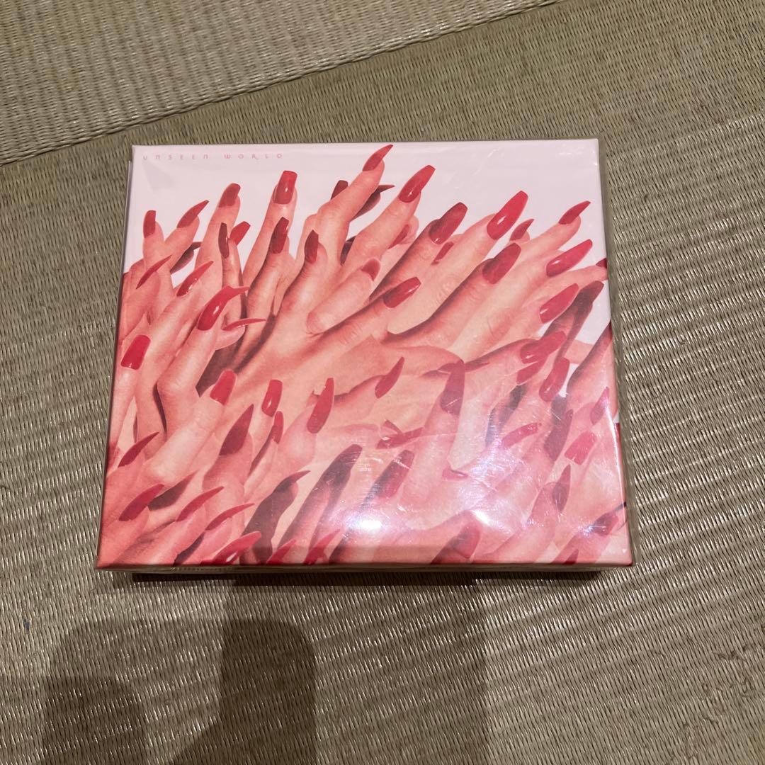 完全生産限定盤特殊パッケージ仕様　BAND MAID UNSEEN WORLD