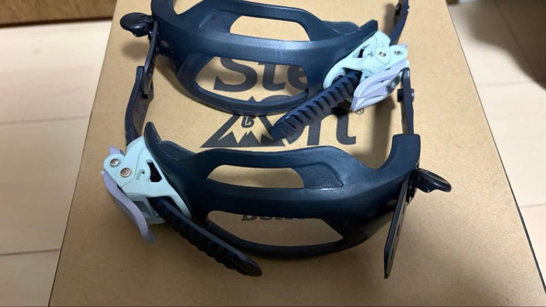 BURTONスノーボード ビンディング　トゥストラップ