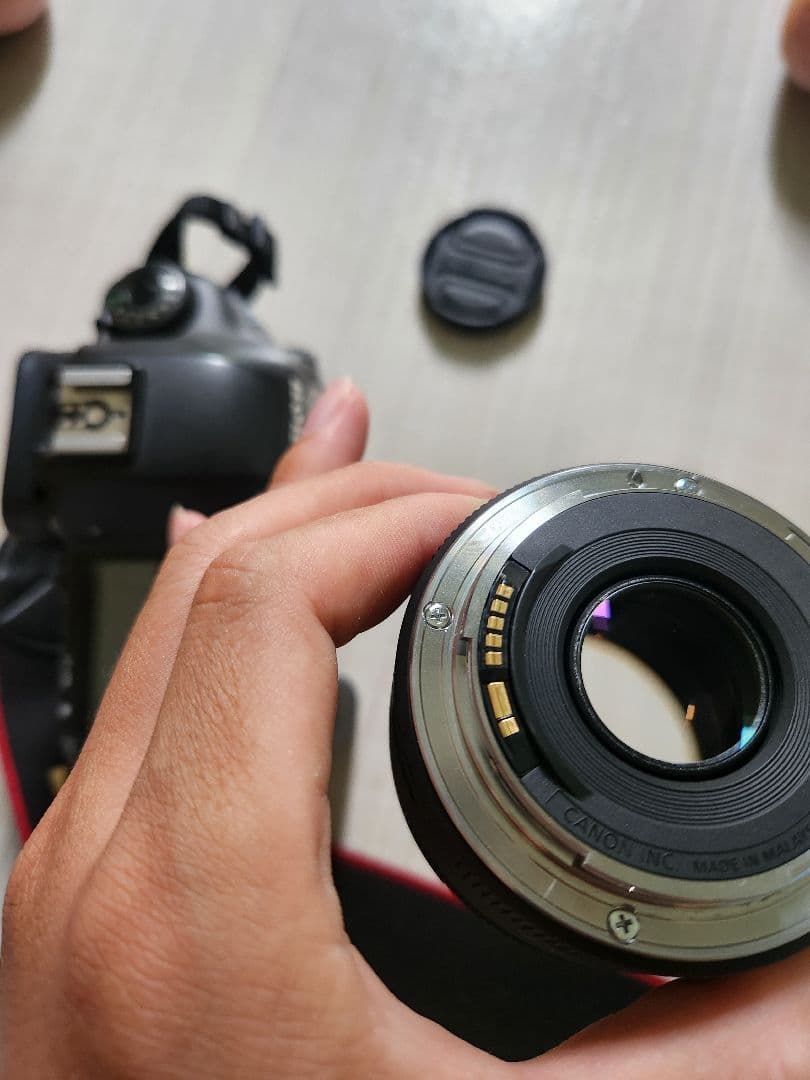 CANON FIX EF50 mm F1.8 STM　キヤノン