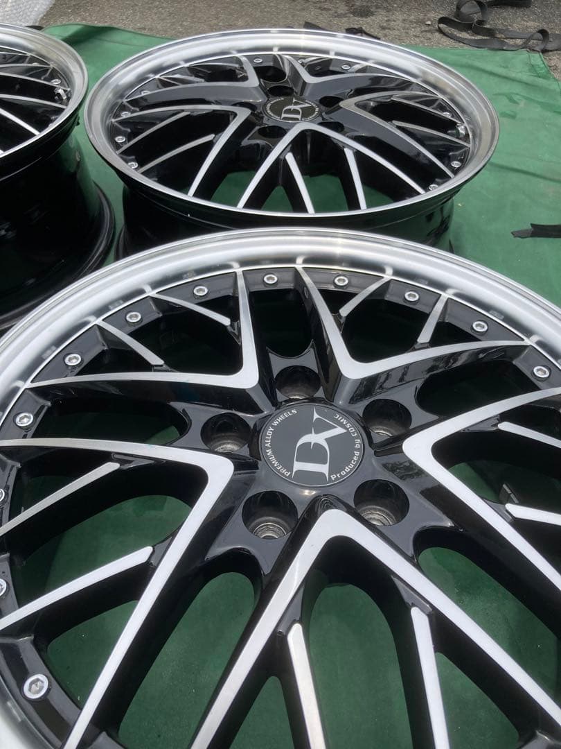 美品！コスミックDIAVOLETTO DELIE 17インチアルミ