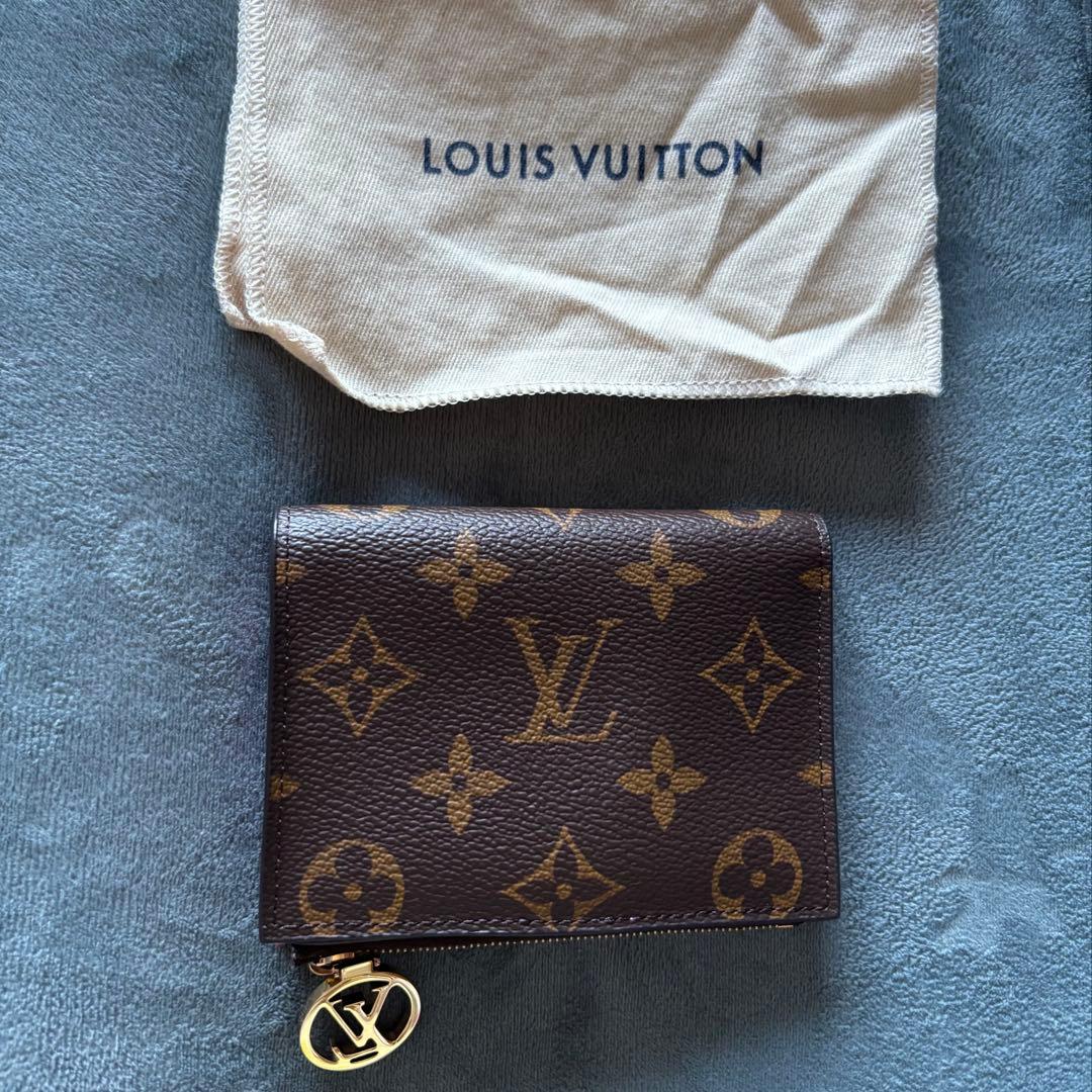 LOUIS VUITTON ポルトフォイユ・リサ 二つ折り財布 ブラウン