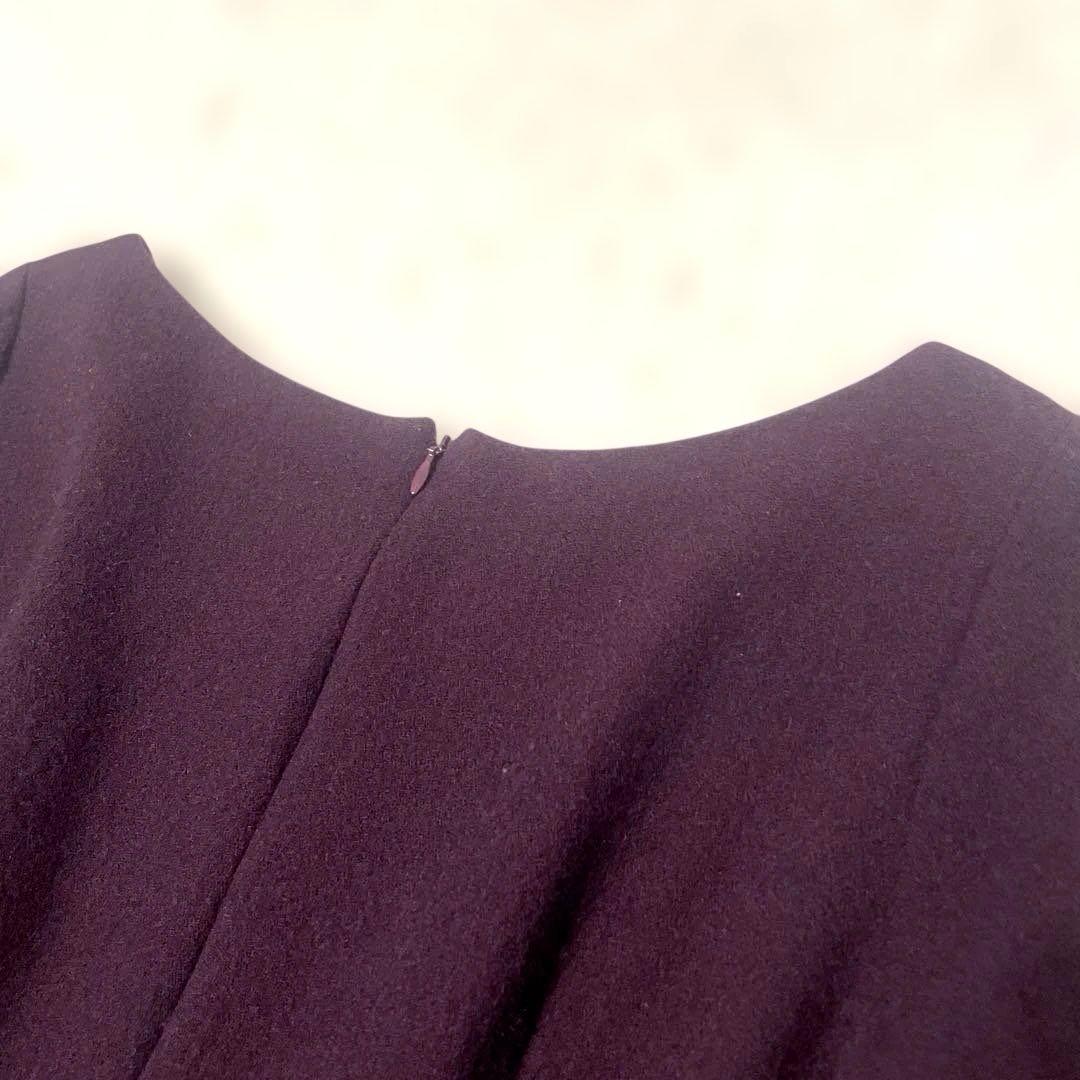 美品　シビラ　プリーツタックデザインウエストリボン付き　ウール　ロングワンピース