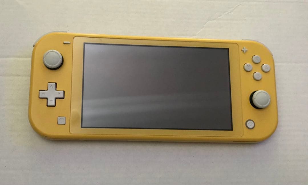 Nintendo Switch Lite イエロージャンク品　本体のみ