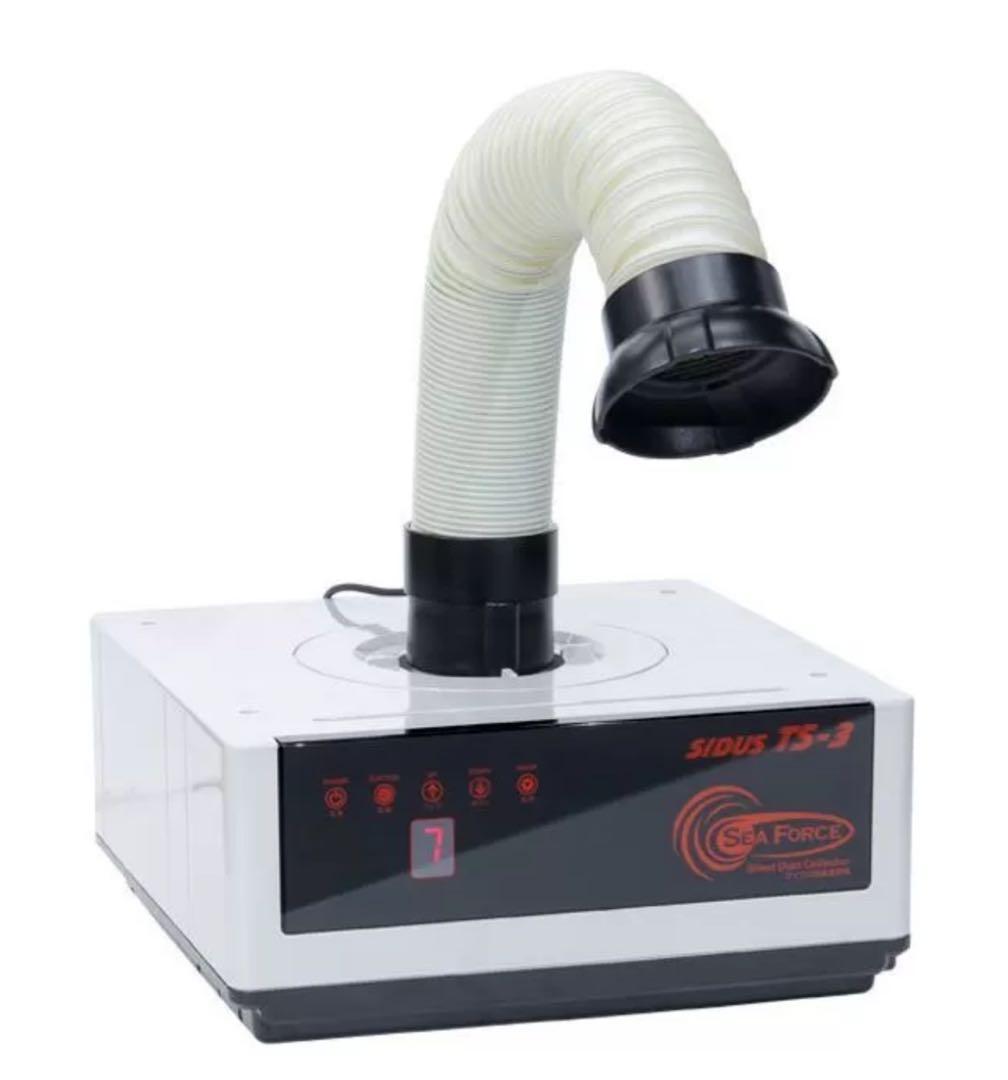 ネイル用とその他、集塵器