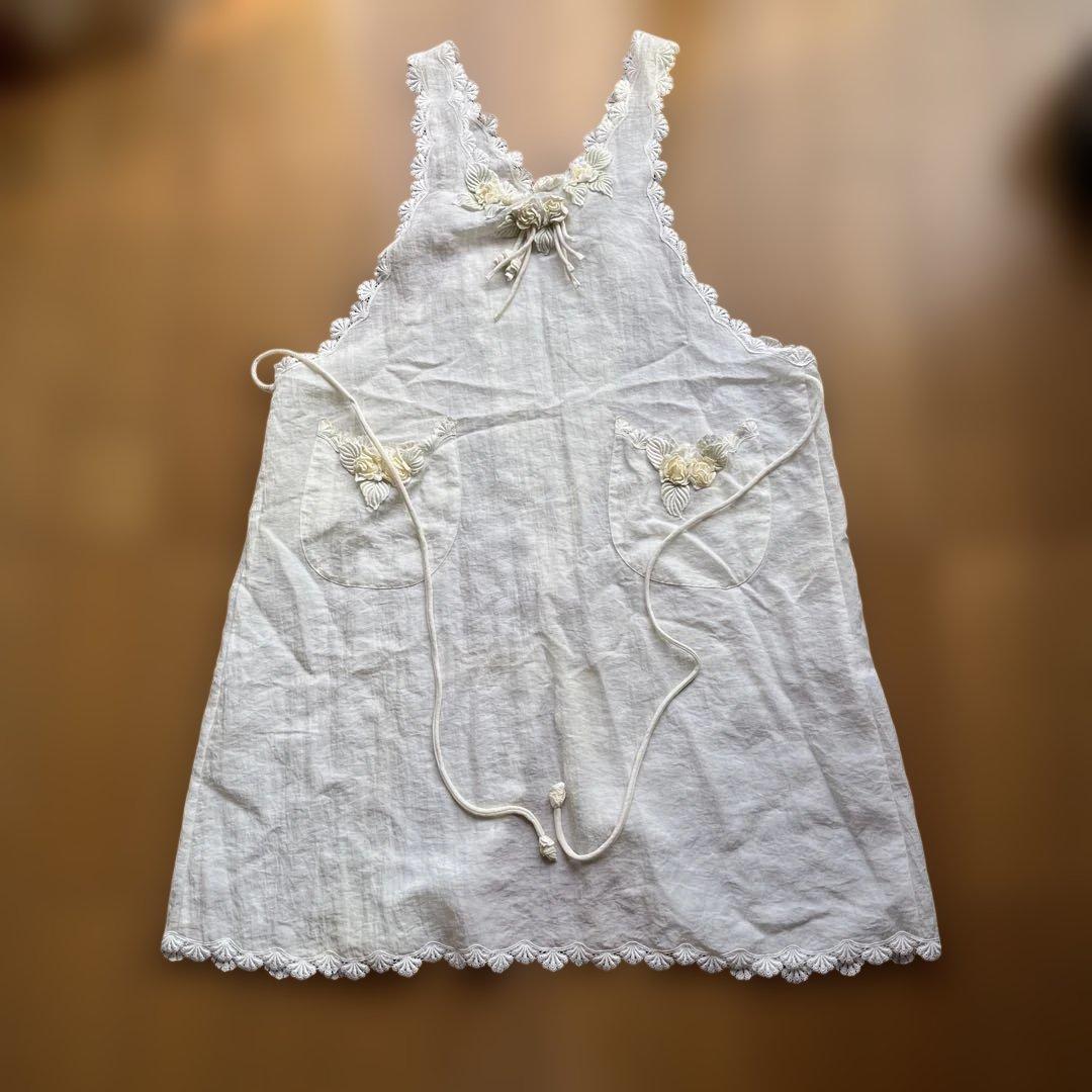 サエラヒスクローネエプロン