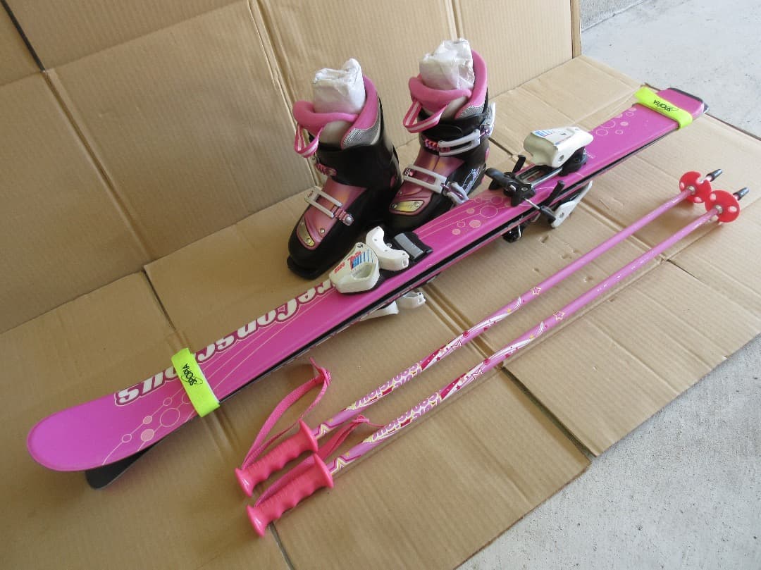 ★★★送料無料！子供用スキーセット 板110cmブーツ21cmストック70cm