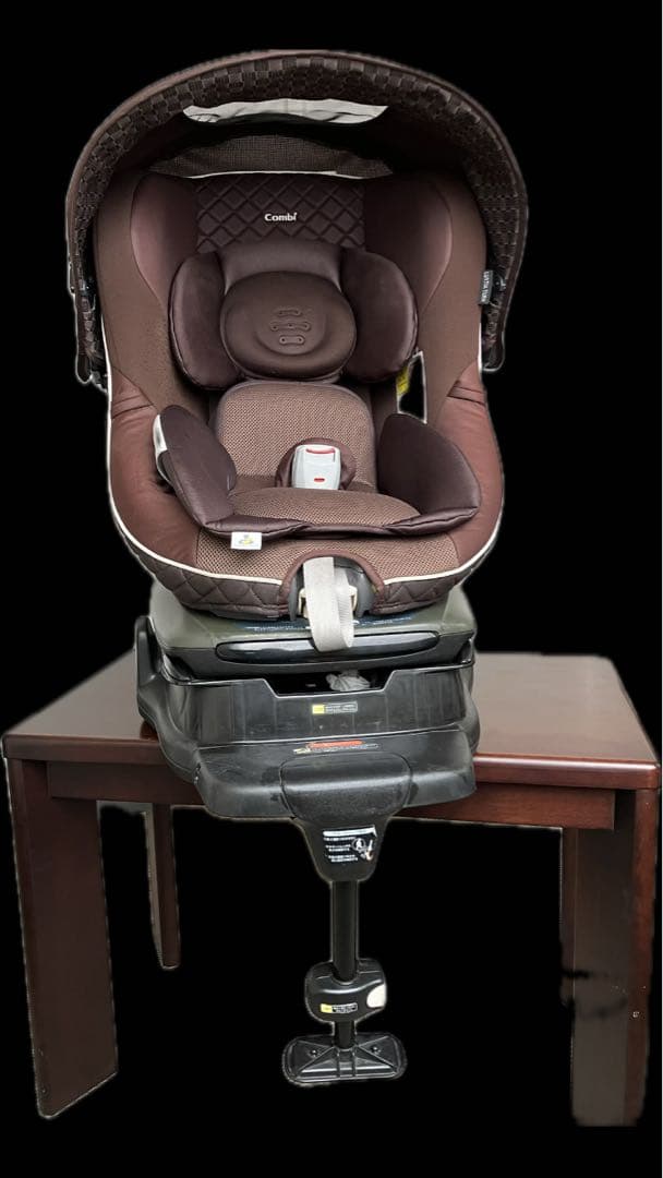 チャイルドシート Combi(コンビ) 直接お引取りの場合 5.000円でOK