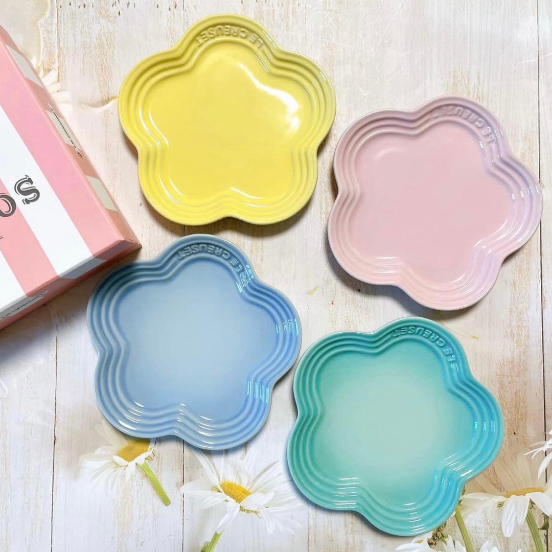 ♡ルクルーゼ　ソルベコレクション フラワー　プレート LC14cm 新品　皿