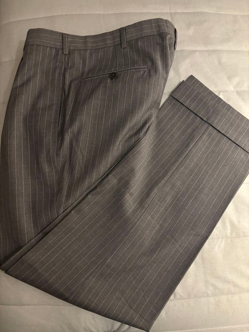 イザイア　ISAIA 春夏スーツ　48